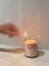 Load image into Gallery viewer, Romansa Friday Candle
